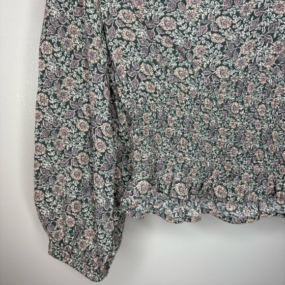 American Eagle Outfitters Floral Neutral Smocked Blouse V Neck Long Sleeve Top - Picture 4 of 7